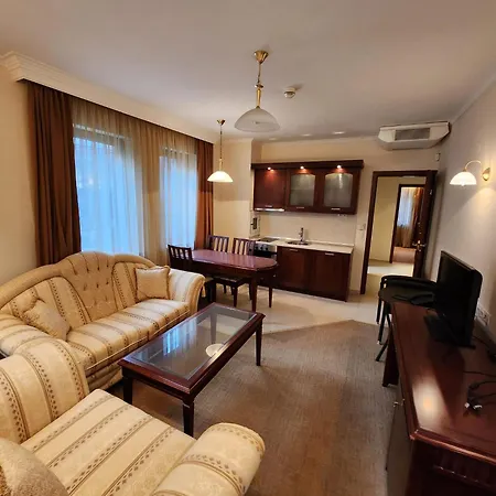 Daire Luxury Downtown - 150m Lift Gondola *