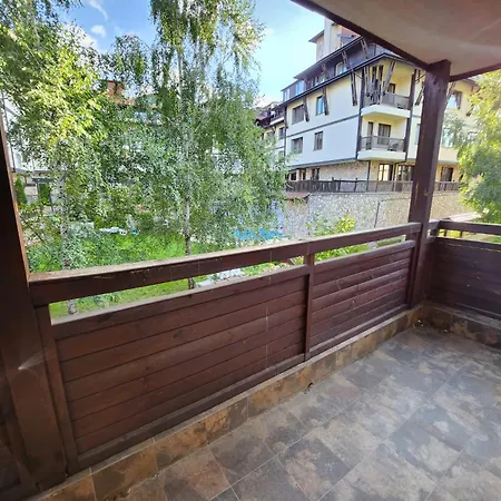 Appartement Luxury Downtown - 150m Lift Gondola