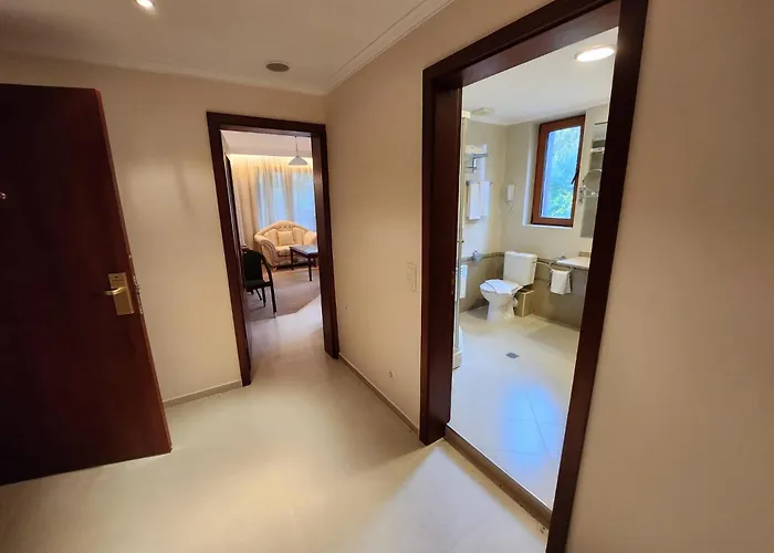 Luxury Downtown - 150m Lift Gondola Banszko