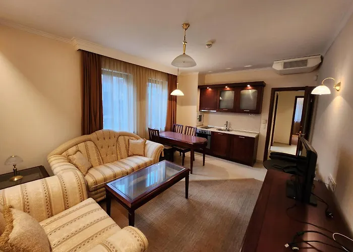 Luxury Downtown - 150m Lift Gondola Apartman Banszko